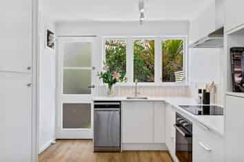 3/67a Second Avenue, Kingsland