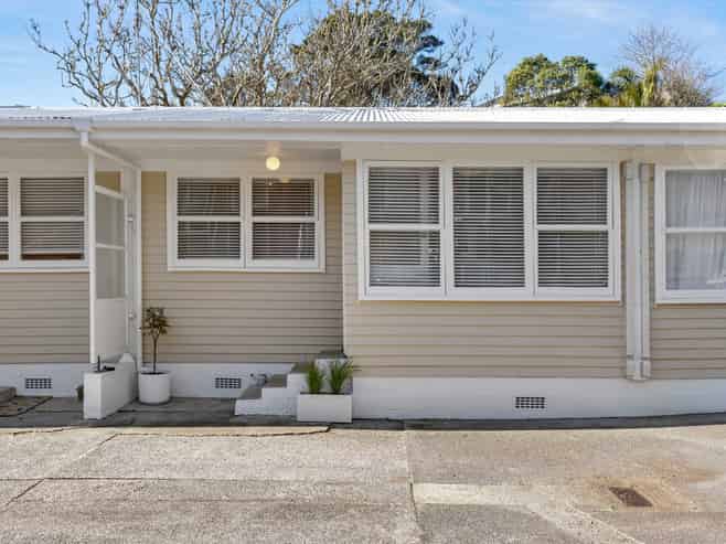 3/67a Second Avenue, Kingsland