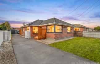 24 Teesdale Street, Burnside