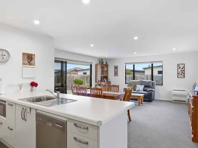 3 Anderton Crescent, Mosgiel