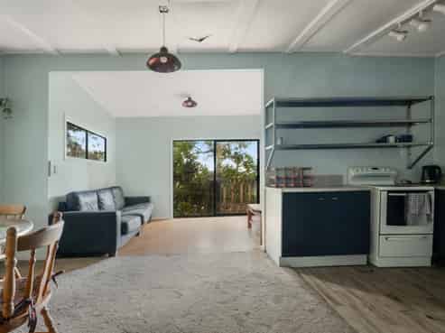 5 Strange Road, Waiomu