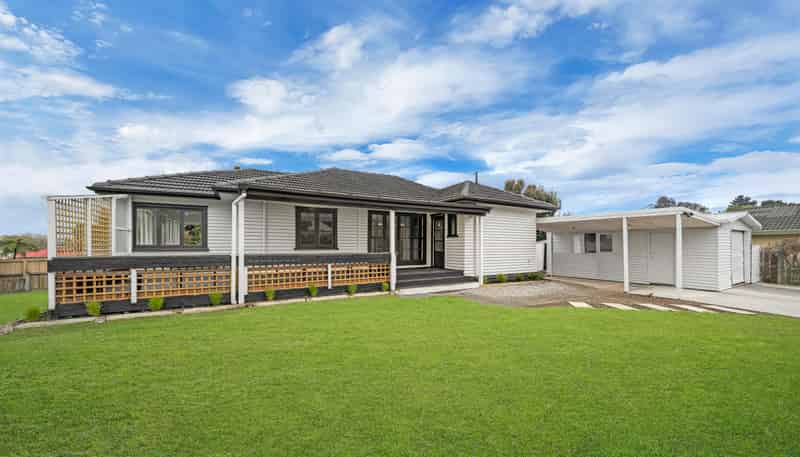 76 Old Wairoa Road, Papakura