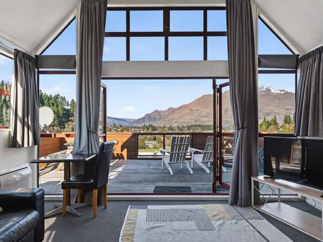8B Kiely Lane, Queenstown Central