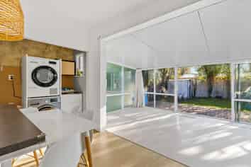 33 Charlesworth Street, Woolston