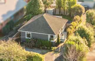 33 Charlesworth Street, Woolston