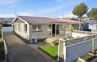 69D Gordon Road, Mosgiel