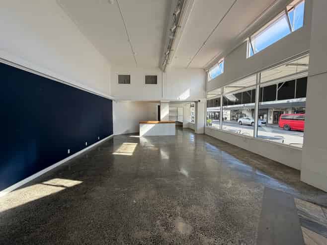 Prime Corner Profile Opportunity 