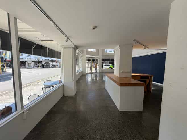 Prime Corner Profile Opportunity 