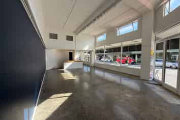 Prime Corner Profile Opportunity 