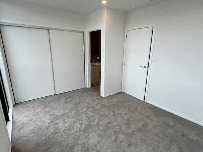 9/28 Pennant Street , Long Bay