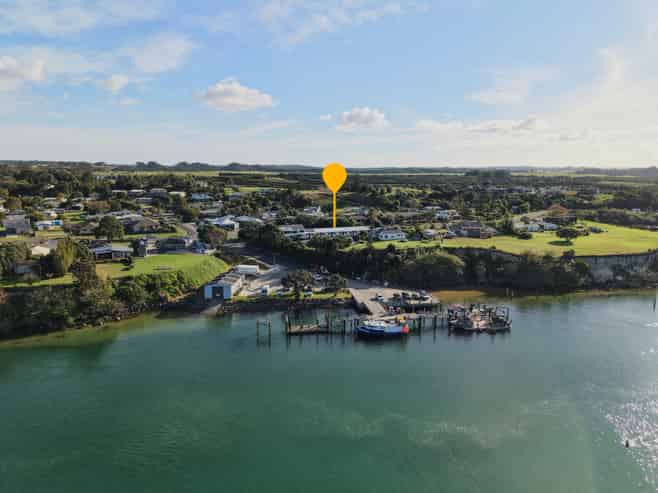 OPPORTUNITY - HARBOUR-FRONT MOTEL BUSINESS