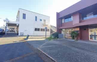 Re-vamped Birkenhead retail with parking