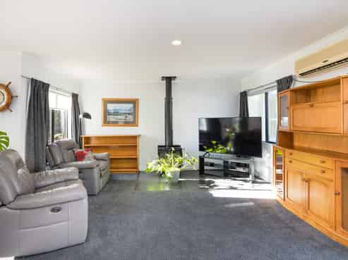16 Spring Street, Foxton