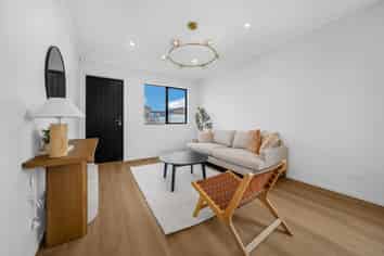 8 Gemstone Park Road, Rosehill