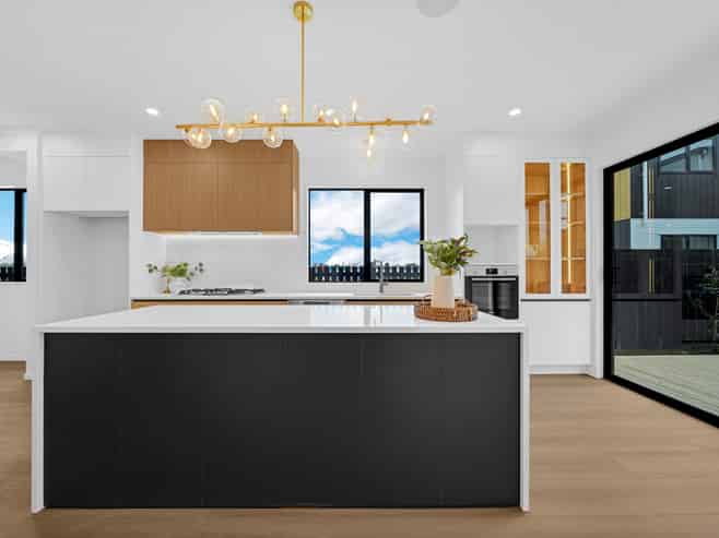 8 Gemstone Park Road, Rosehill