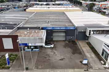 1,403sqm Warehouse + Showroom -Onehunga