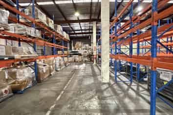 1,403sqm Warehouse + Showroom -Onehunga