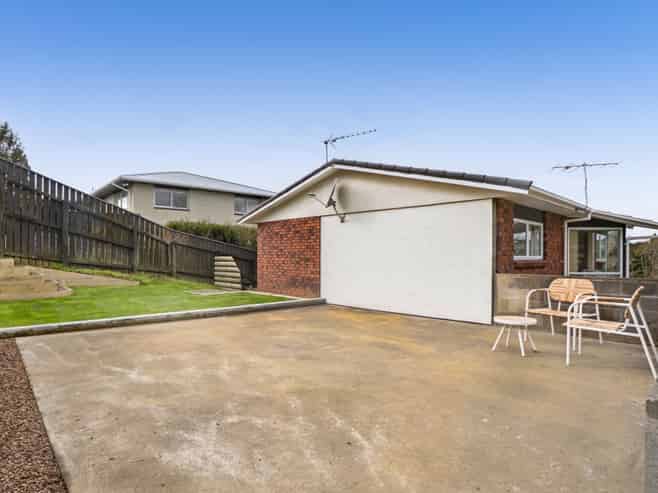 10 Fairview Place, Westown