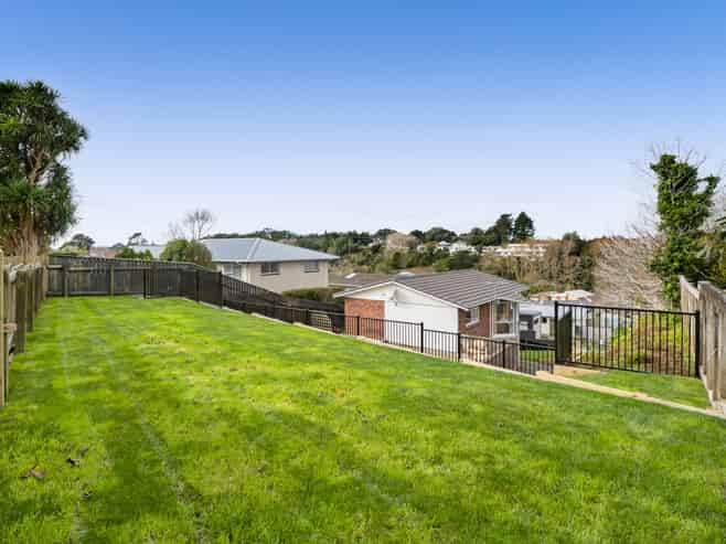 10 Fairview Place, Westown