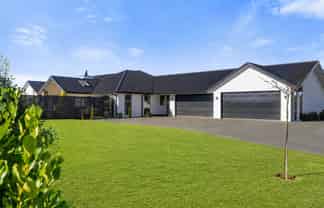 5 Coopworth Mews, WEST MELTON