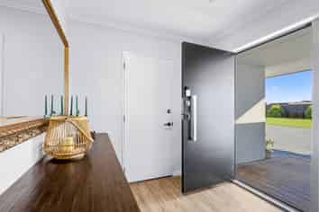 5 Coopworth Mews, WEST MELTON