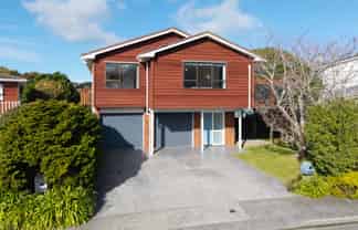 6 Wantwood Grove, Churton Park