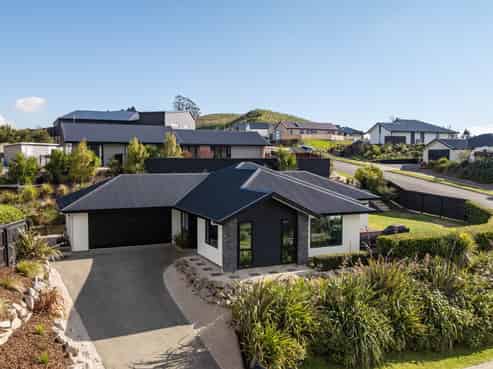 2 Woolshed Drive, Stoke