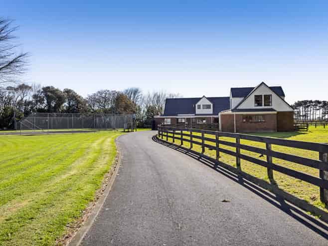 1306 Normanby Road, Manaia