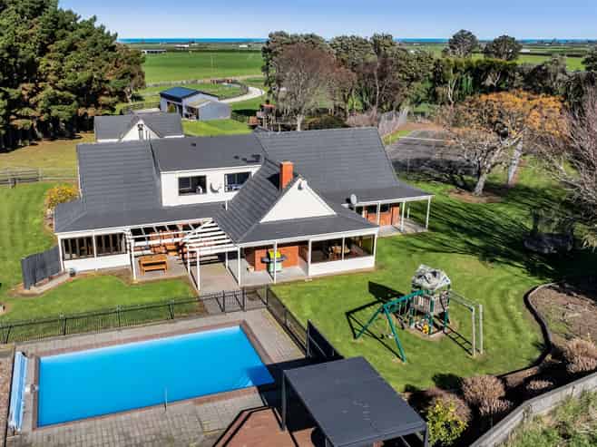 1306 Normanby Road, Manaia