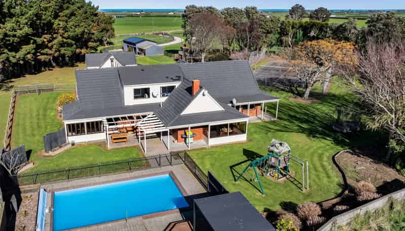 1306 Normanby Road, Manaia
