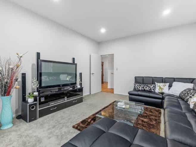 41 Pickaberry Avenue, Karaka, Papakura