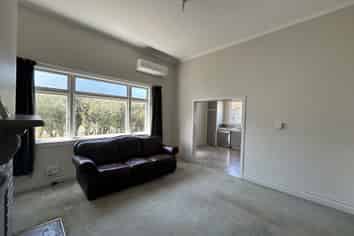 323 South Road, Hawera