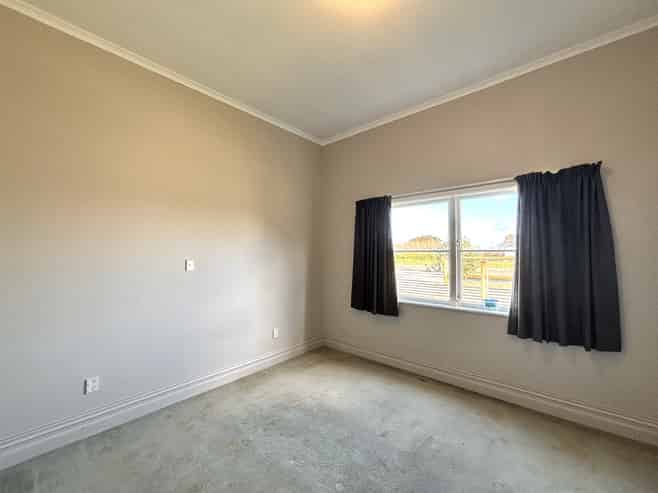 323 South Road, Hawera