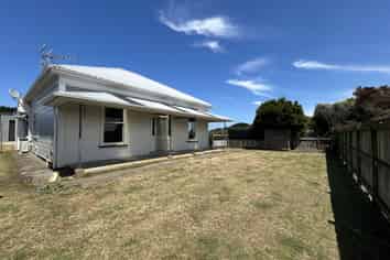323 South Road, Hawera