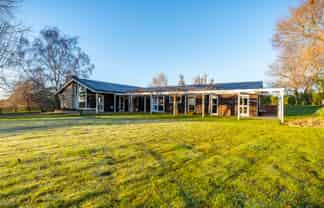 139 Rosebrook Road, Claremont
