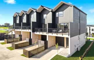 215 & 217 Henwood Road, Westgate