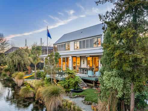 12 Clifford Avenue, Fendalton