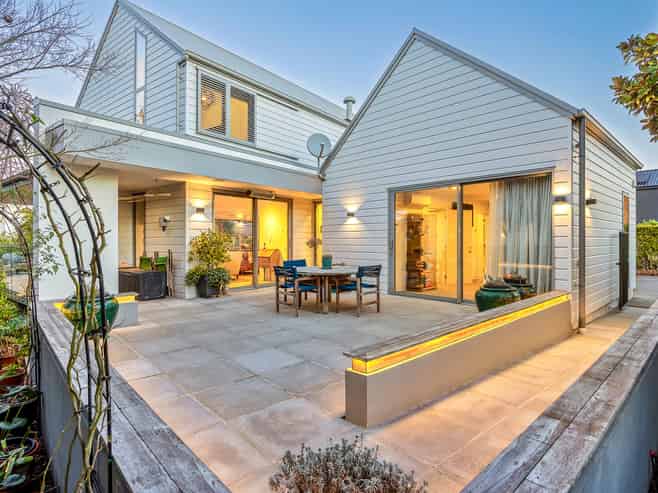 12 Clifford Avenue, Fendalton