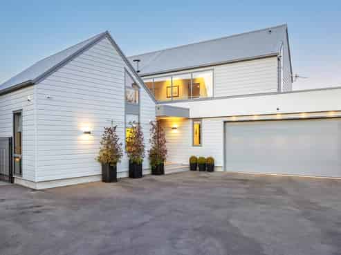 12 Clifford Avenue, Fendalton