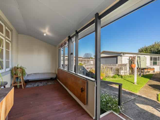 124 Scott Street, Redwoodtown