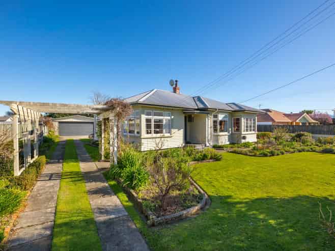 124 Scott Street, Redwoodtown
