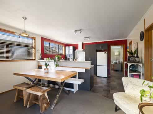 6 Grey Street, Feilding