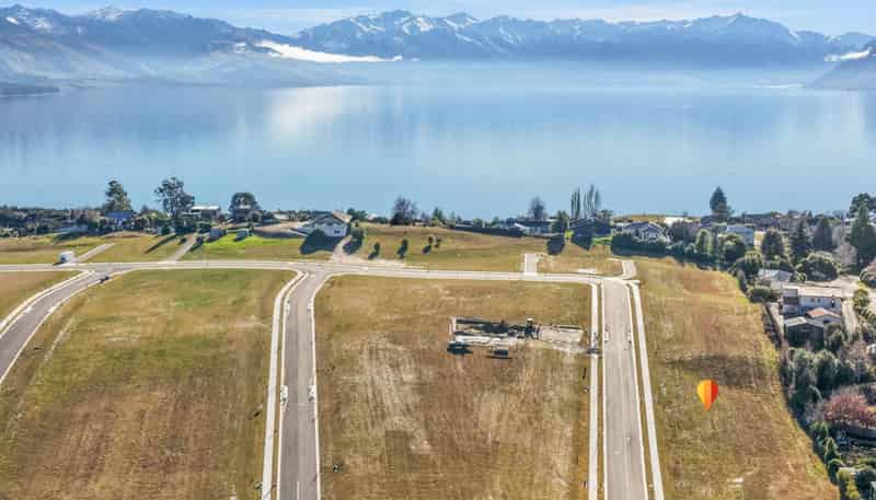 23/ Koreke Rise, Lake Hawea