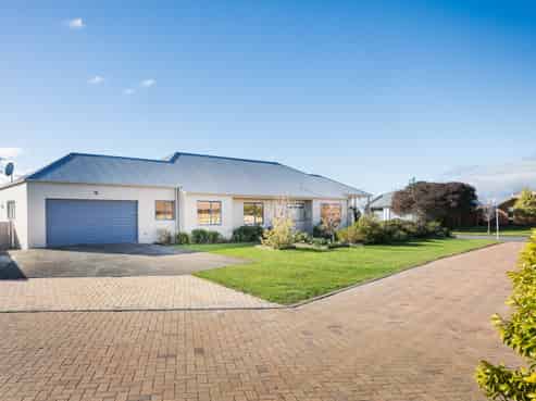 29 Clearview Drive, Milson
