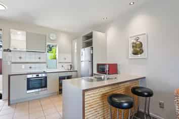 9/1420 Hamurana Road, Mourea