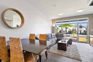 9/1420 Hamurana Road, Mourea