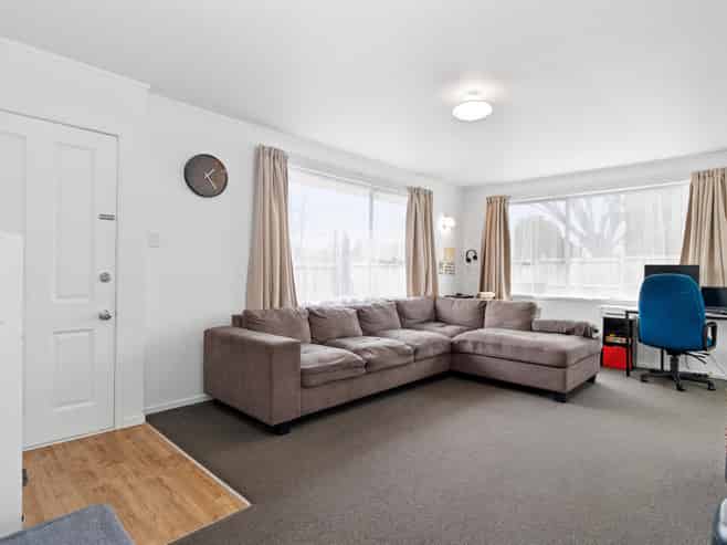 2A Melva Street, Dinsdale