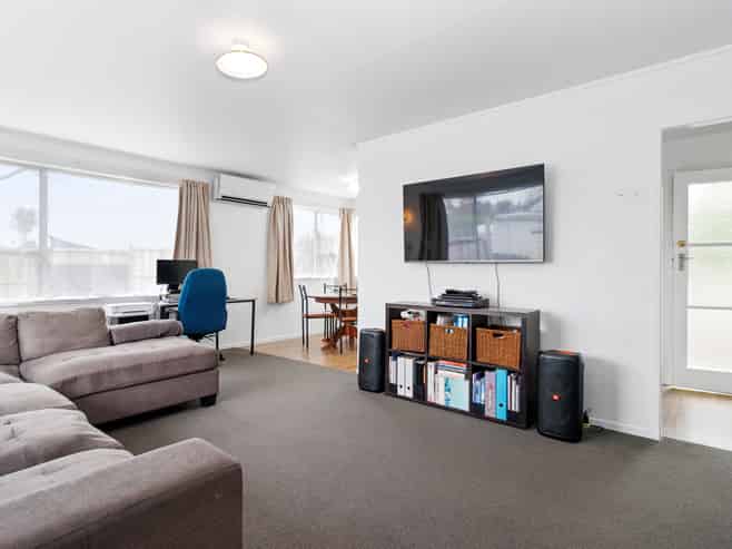 2A Melva Street, Dinsdale