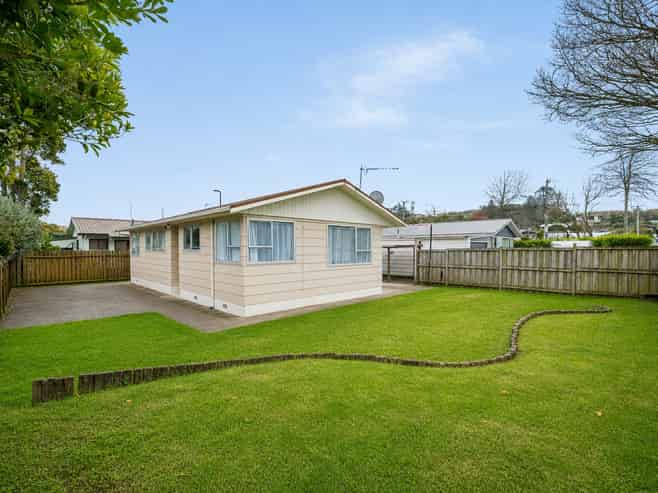 2A Melva Street, Dinsdale