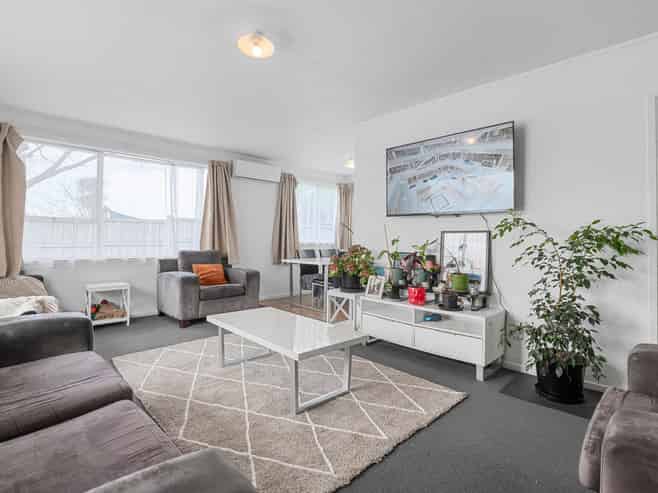 2A Melva Street, Dinsdale